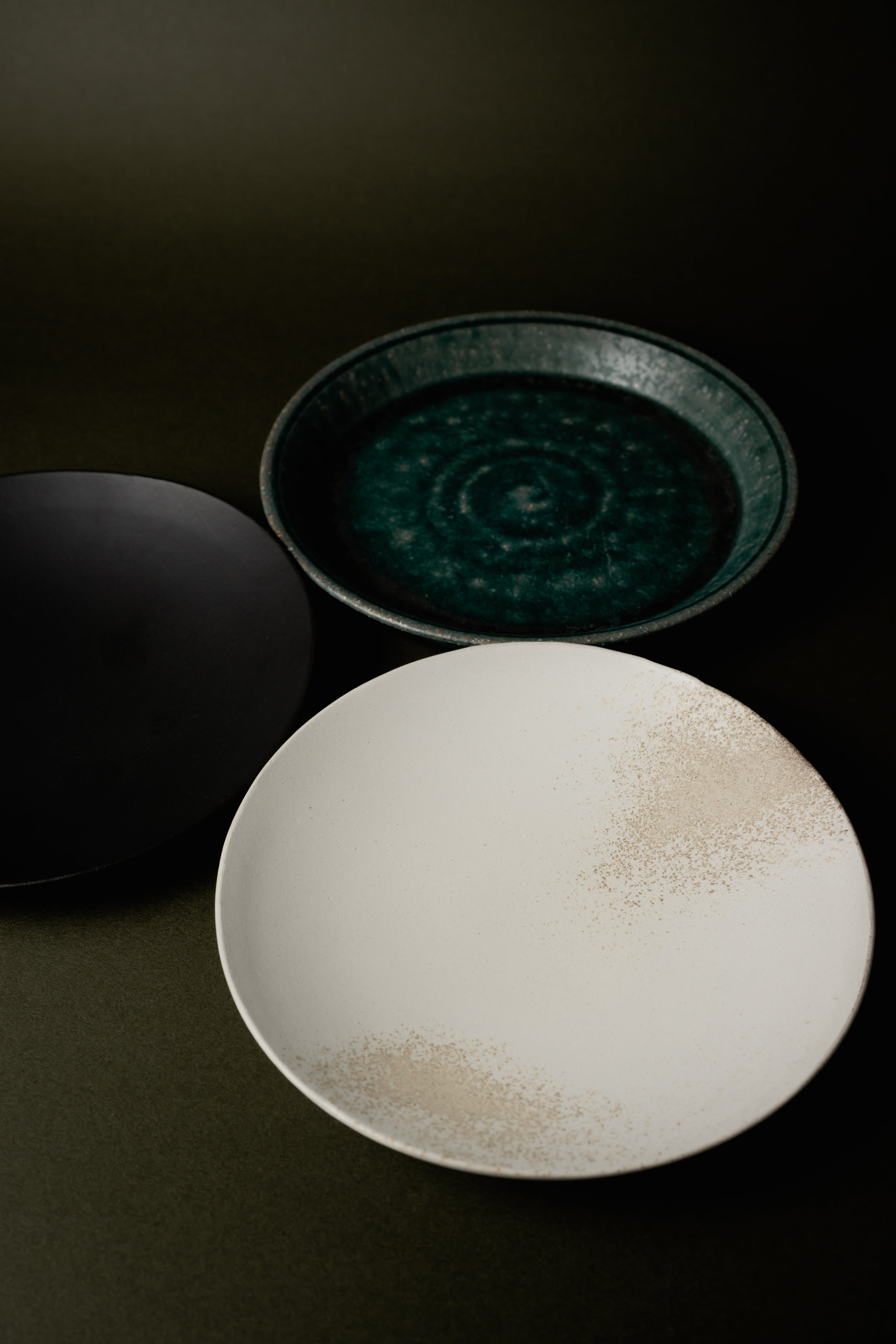 Takahisa Hisada 15 cm — White Shell Plate